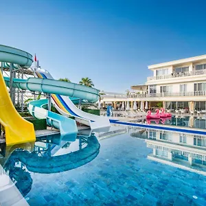 Sl La Perla Kemer Complex