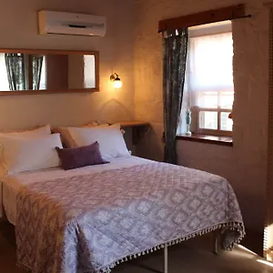https://lilyum-alacati-butik-otel.aegeanhotels.net